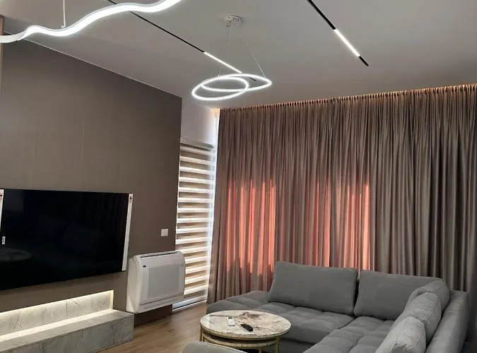 Hera Tirana Suite Deluxe
